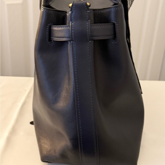 Coach Empire 40 Bag Navy Blue - Picture 9 of 12